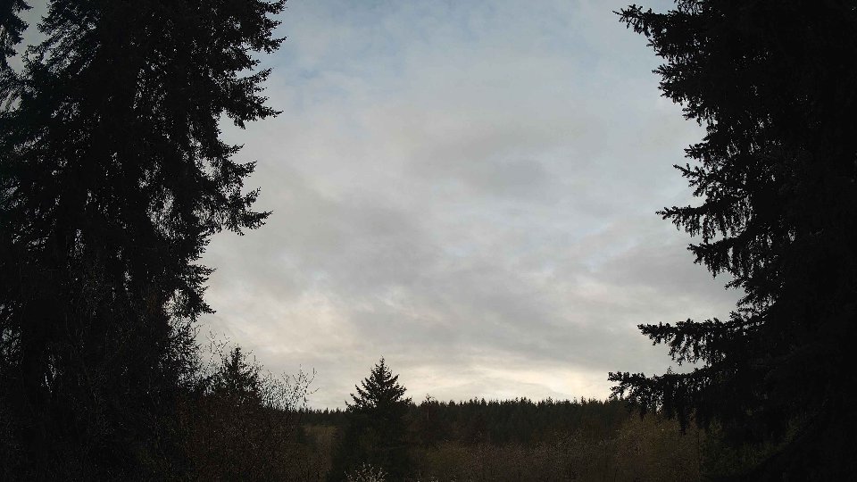 Pacific Northwest skyline timelapse frame from Apr 18th, 2026 at 7:15 AM