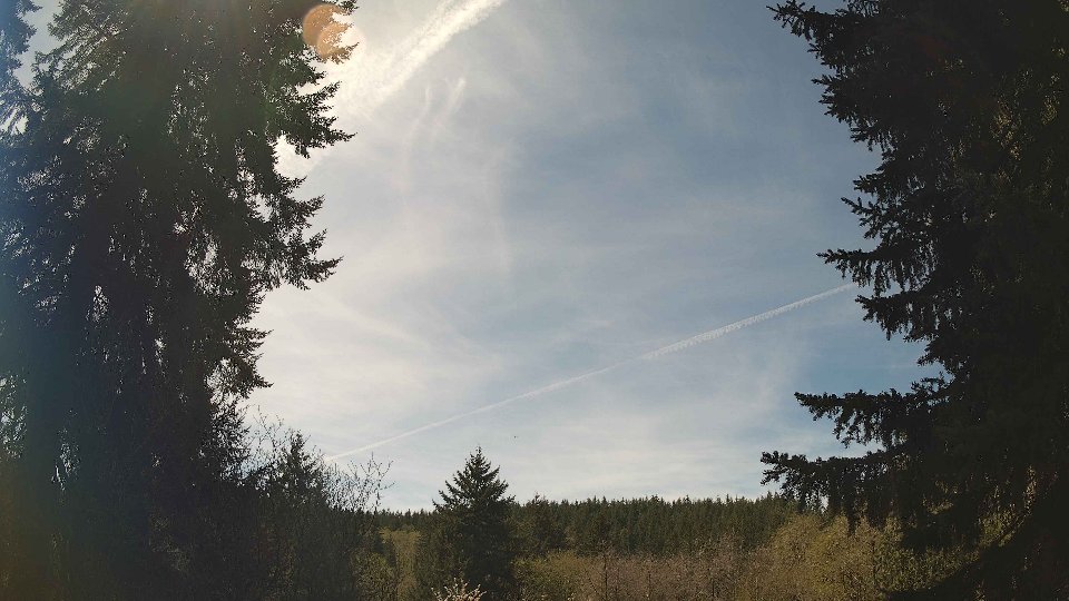 Pacific Northwest skyline timelapse frame from Apr 18th, 2026 at 1:00 PM