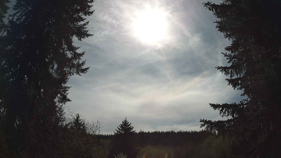 Pacific Northwest skyline timelapse frame from Apr 19th, 2026 at 3:30 PM
