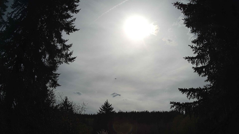 Pacific Northwest skyline timelapse frame from Apr 19th, 2026 at 3:45 PM