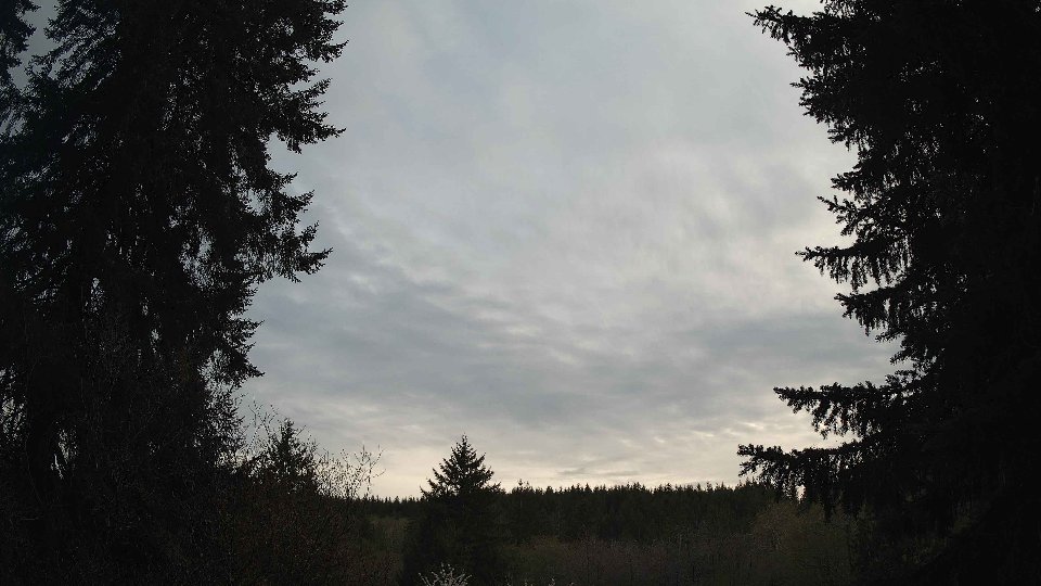 Pacific Northwest skyline timelapse frame from Apr 19th, 2026 at 7:30 PM