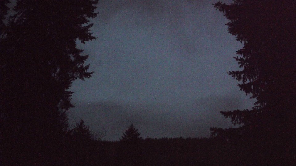 Pacific Northwest skyline timelapse frame from Apr 19th, 2026 at 5:41 AM