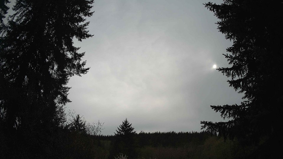 Pacific Northwest skyline timelapse frame from Apr 20th, 2026 at 5:00 PM