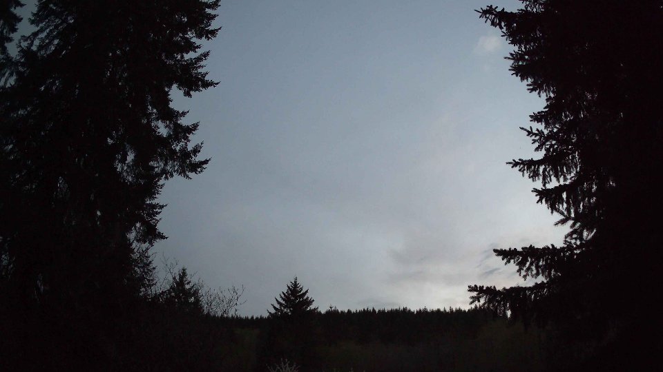 Pacific Northwest skyline timelapse frame from Apr 20th, 2026 at 8:30 PM
