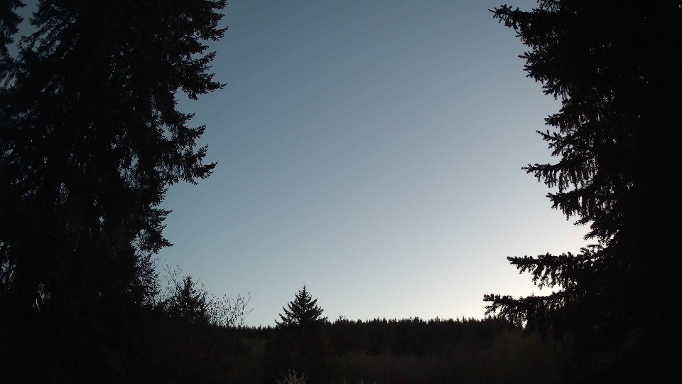 Pacific Northwest skyline timelapse frame from Apr 24th, 2026 at 8:30 PM