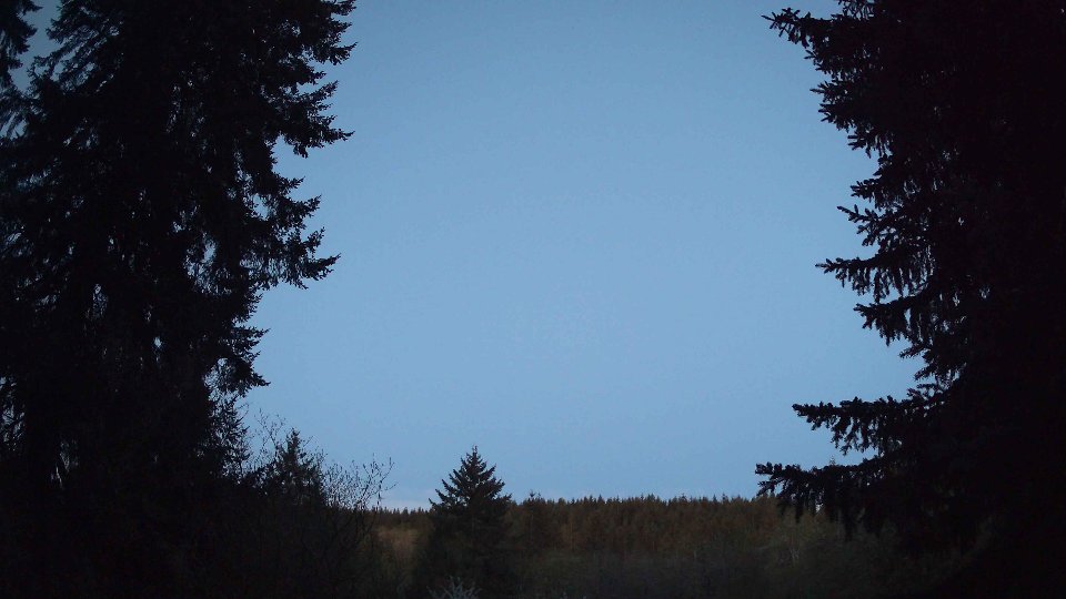 Pacific Northwest skyline timelapse frame from Apr 25th, 2026 at 5:45 AM