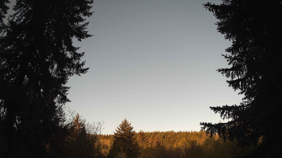 Pacific Northwest skyline timelapse frame from Apr 25th, 2026 at 7:15 AM
