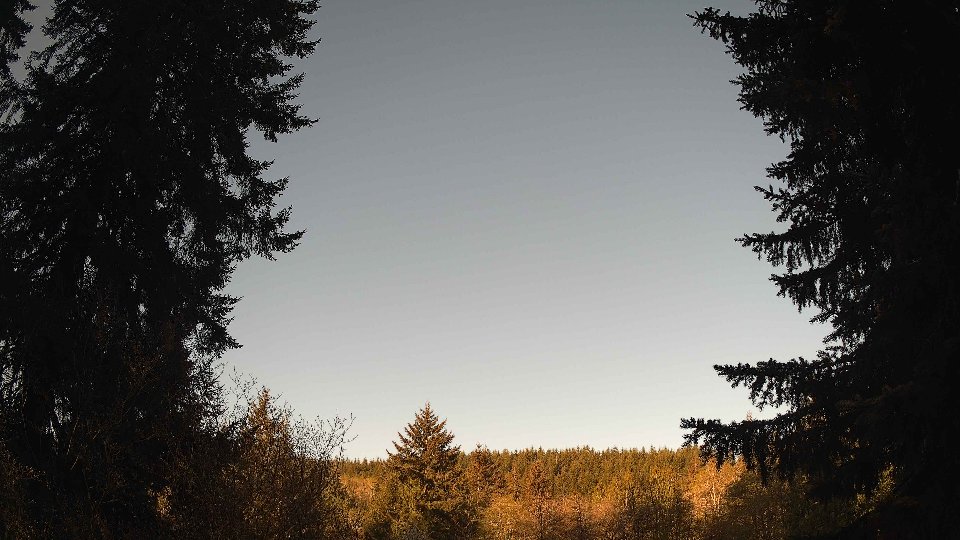 Pacific Northwest skyline timelapse frame from Apr 25th, 2026 at 7:45 AM