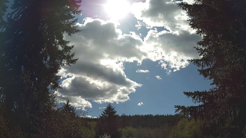 Pacific Northwest skyline timelapse frame from Apr 25th, 2026 at 3:00 PM