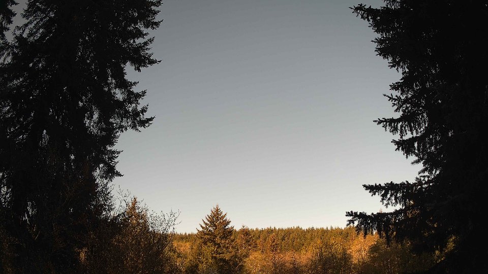 Pacific Northwest skyline timelapse frame from Apr 26th, 2026 at 7:45 AM
