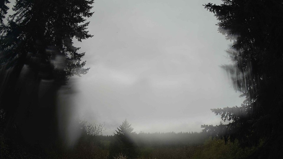 Pacific Northwest skyline timelapse frame from Apr 28th, 2026 at 9:15 AM