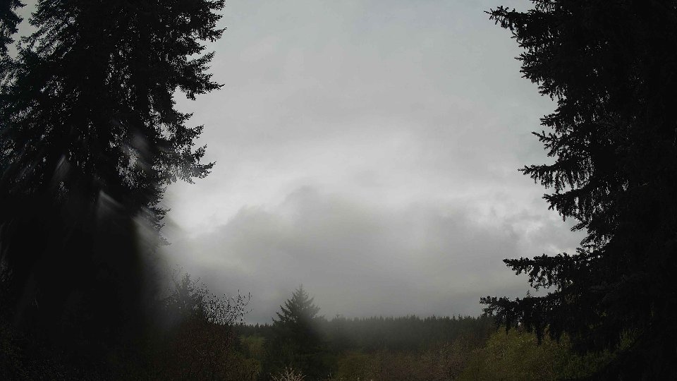 Pacific Northwest skyline timelapse frame from Apr 28th, 2026 at 9:30 AM