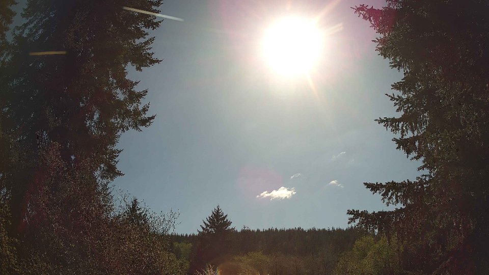 Pacific Northwest skyline timelapse frame from Apr 29th, 2026 at 3:45 PM