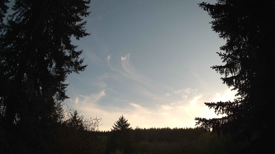 Pacific Northwest skyline timelapse frame from Apr 30th, 2026 at 7:30 PM