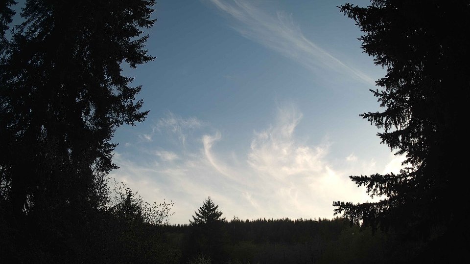 Pacific Northwest skyline timelapse frame from Apr 30th, 2026 at 7:45 PM