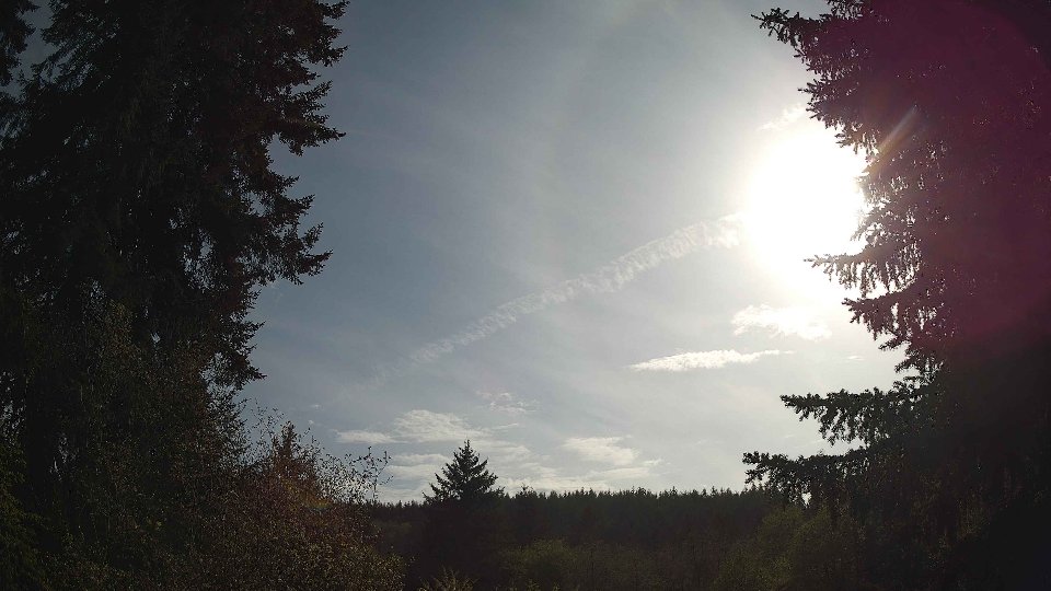 Pacific Northwest skyline timelapse frame from May 1st, 2026 at 5:00 PM