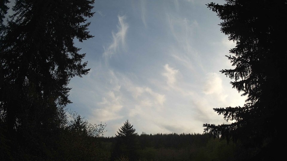 Pacific Northwest skyline timelapse frame from May 1st, 2026 at 7:15 PM