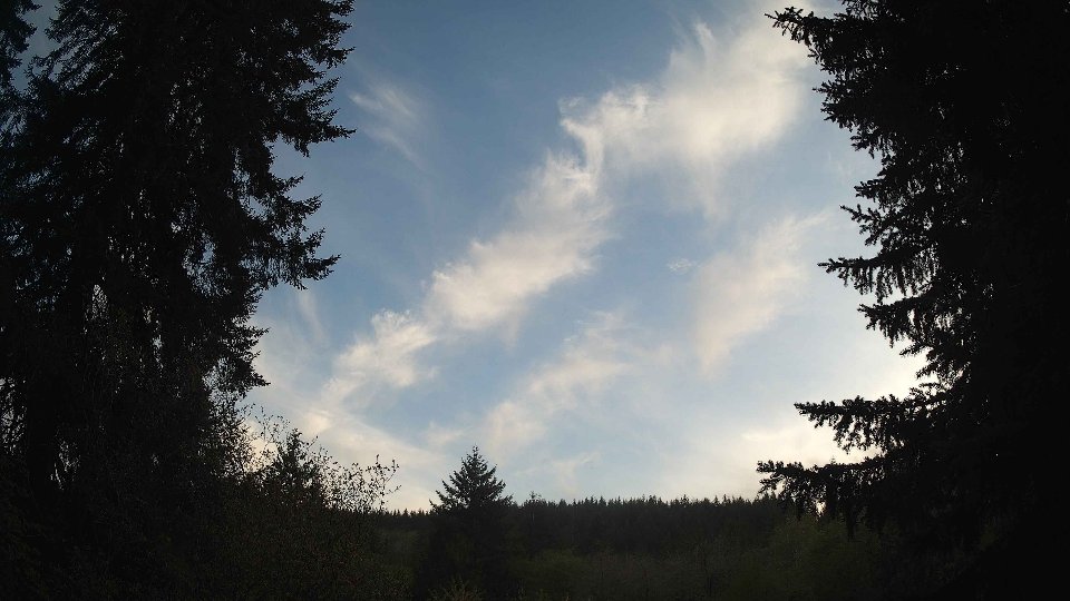 Pacific Northwest skyline timelapse frame from May 1st, 2026 at 7:30 PM