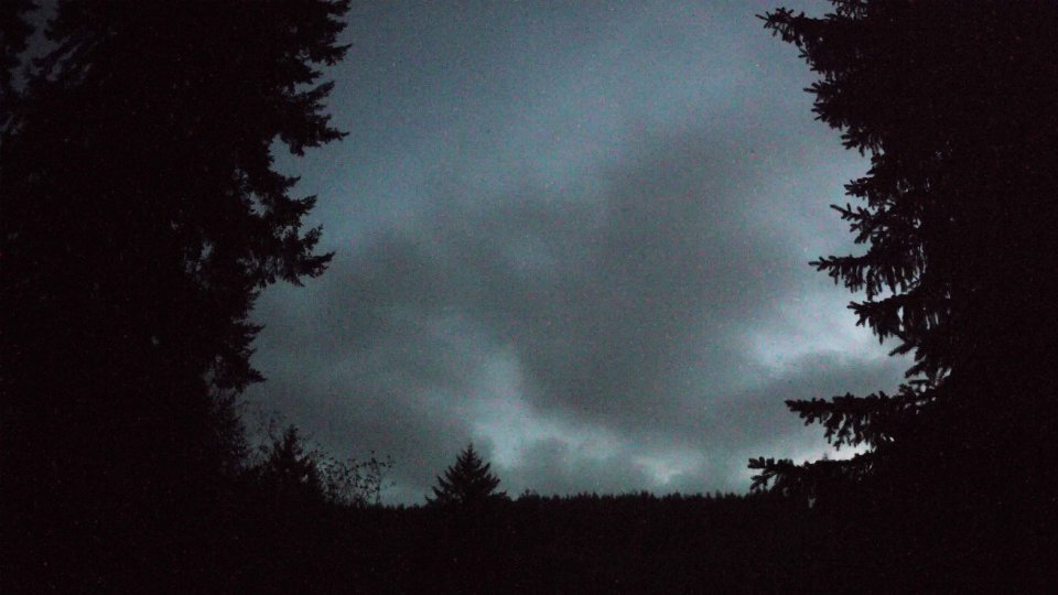 Pacific Northwest skyline timelapse frame from May 1st, 2026 at 9:00 PM