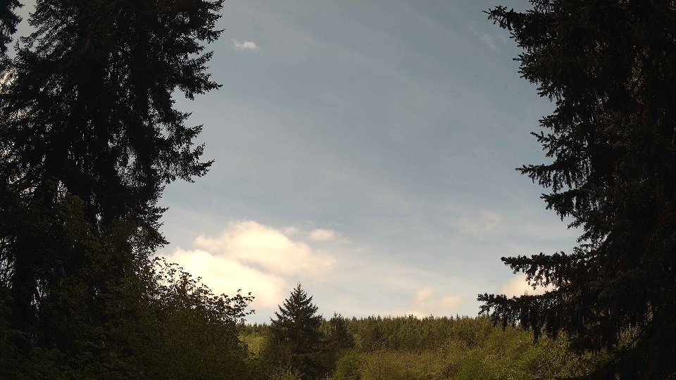Pacific Northwest skyline timelapse frame from May 7th, 2026 at 11:00 AM