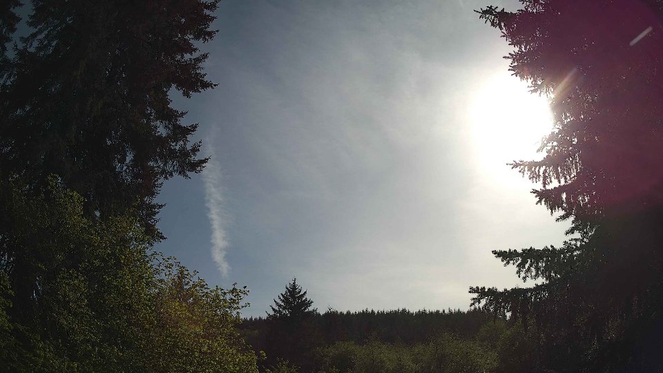 Pacific Northwest skyline timelapse frame from May 7th, 2026 at 5:00 PM