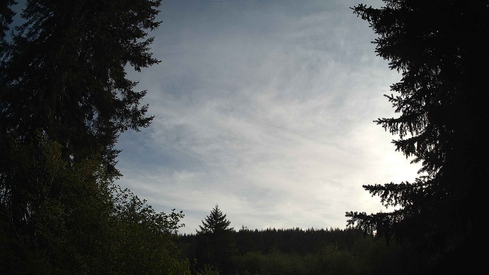Pacific Northwest skyline timelapse frame from May 7th, 2026 at 7:00 PM