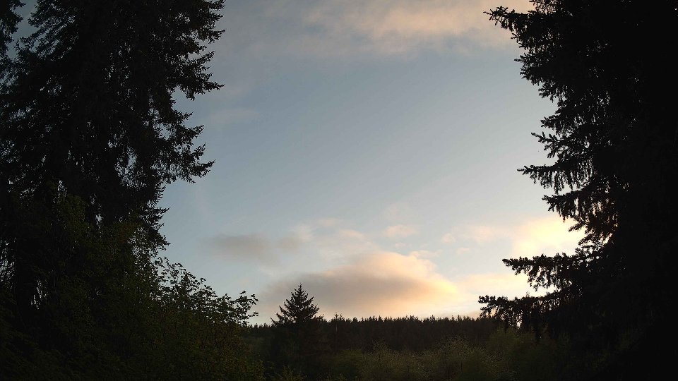 Pacific Northwest skyline timelapse frame from May 8th, 2026 at 8:00 PM