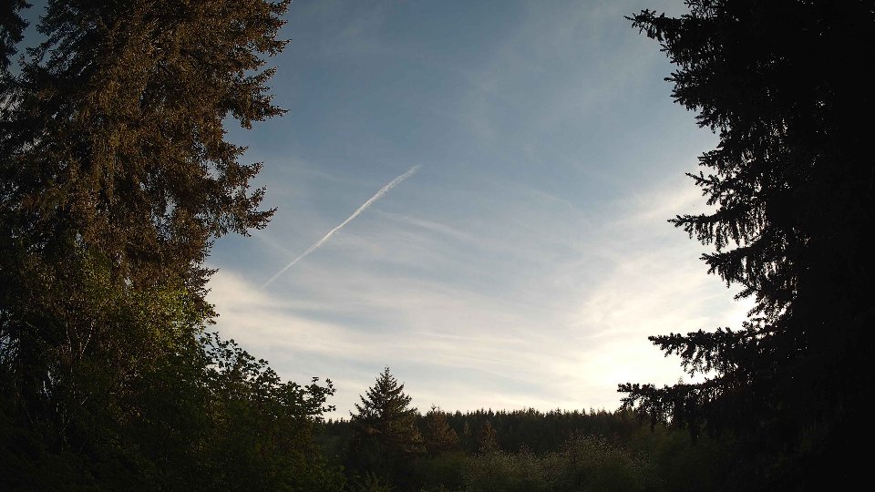 Pacific Northwest skyline timelapse frame from May 10th, 2026 at 7:15 PM
