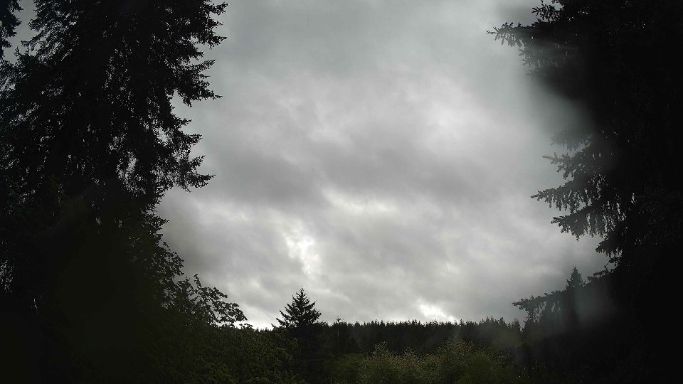 Pacific Northwest skyline timelapse frame from May 15th, 2026 at 5:00 PM