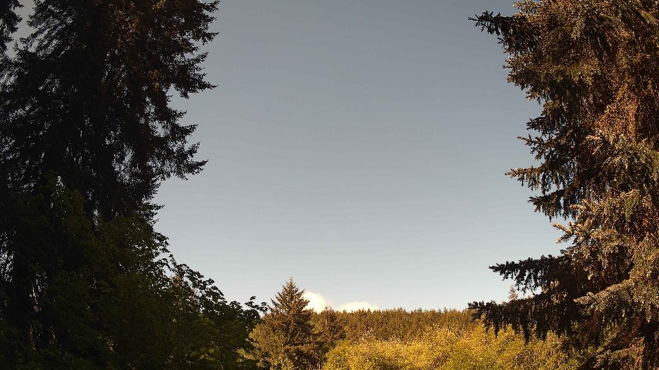 Pacific Northwest skyline timelapse on May 17, 2026 at 9:45 AM