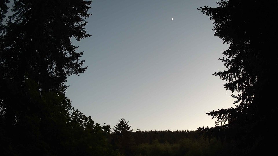 Pacific Northwest skyline timelapse on May 21, 2026 at 9:00 PM