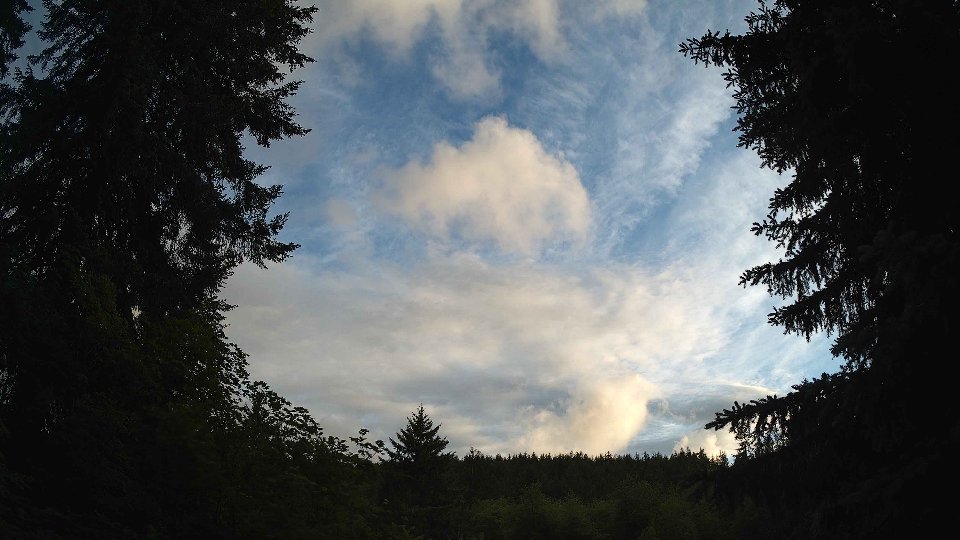 Pacific Northwest skyline timelapse frame from Jun 5th, 2026 at 8:15 PM