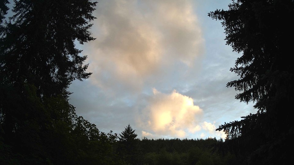 Pacific Northwest skyline timelapse frame from Jun 5th, 2026 at 8:30 PM