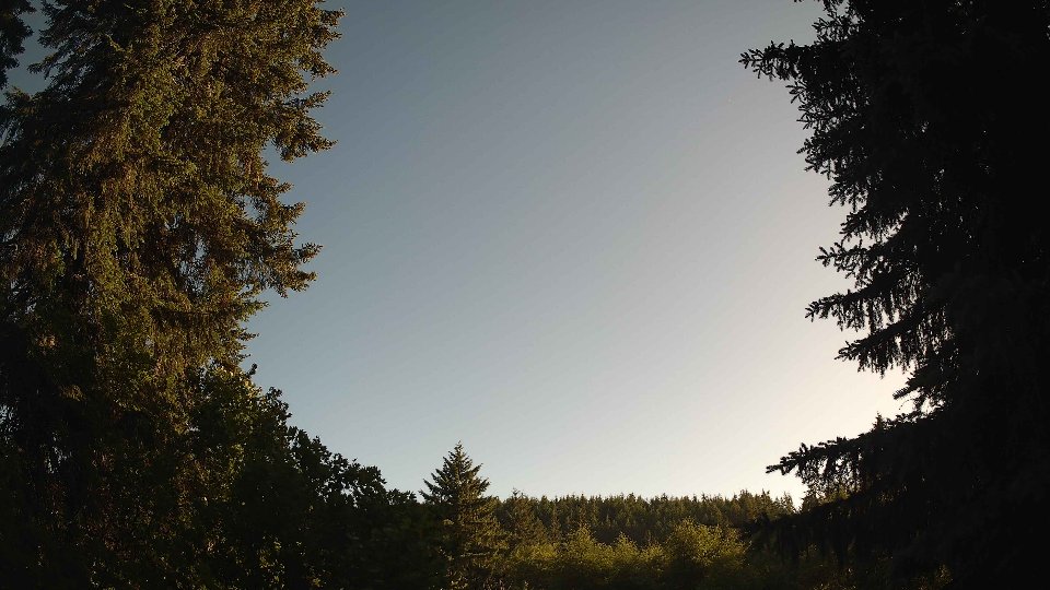 Pacific Northwest skyline timelapse frame from Jun 17th, 2026 at 7:15 PM