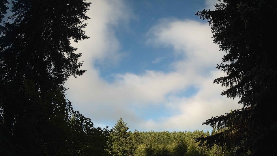 Pacific Northwest skyline timelapse frame from Jun 18th, 2026 at 7:45 AM