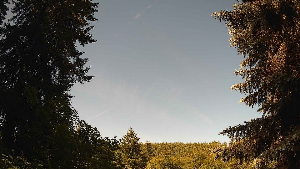 Pacific Northwest skyline timelapse frame from Jun 18th, 2026 at 9:45 AM