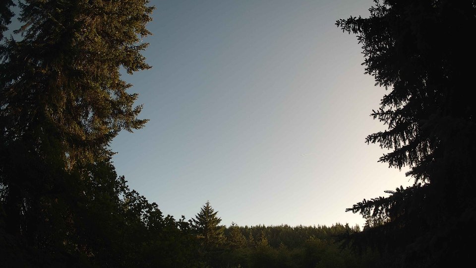 Pacific Northwest skyline timelapse frame from Jun 20th, 2026 at 7:45 PM