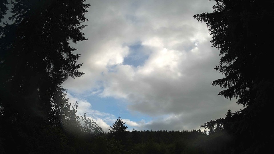 Pacific Northwest skyline timelapse frame from Jun 27th, 2026 at 7:00 PM