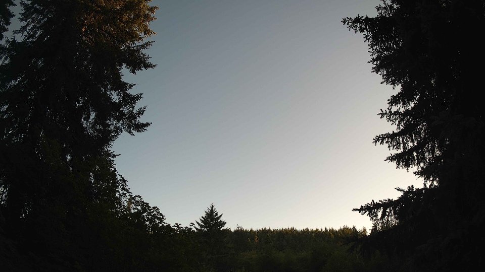Pacific Northwest skyline timelapse frame from Jul 4th, 2026 at 8:00 PM