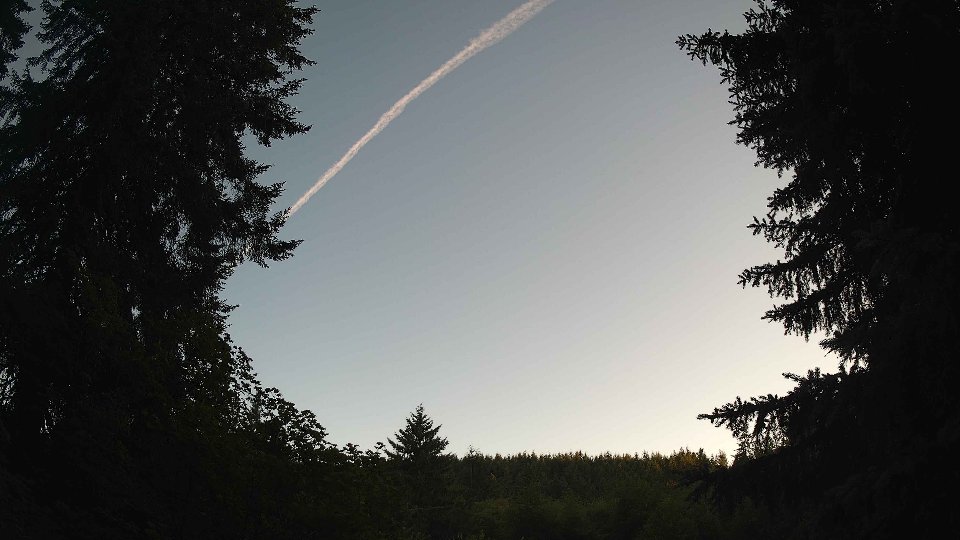 Pacific Northwest skyline timelapse frame from Jul 4th, 2026 at 8:15 PM