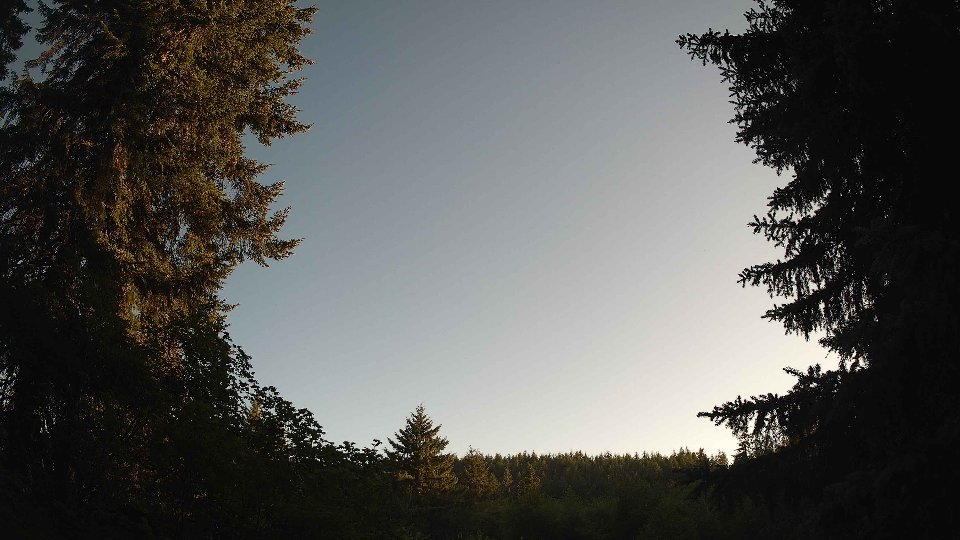 Pacific Northwest skyline timelapse frame from Jul 5th, 2026 at 7:45 PM