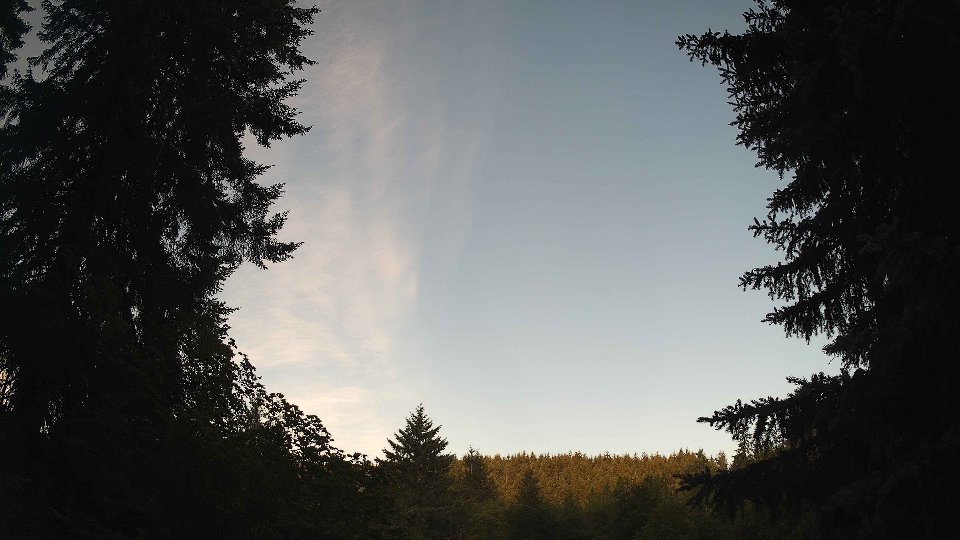 Pacific Northwest skyline timelapse frame from Jul 6th, 2026 at 6:00 AM