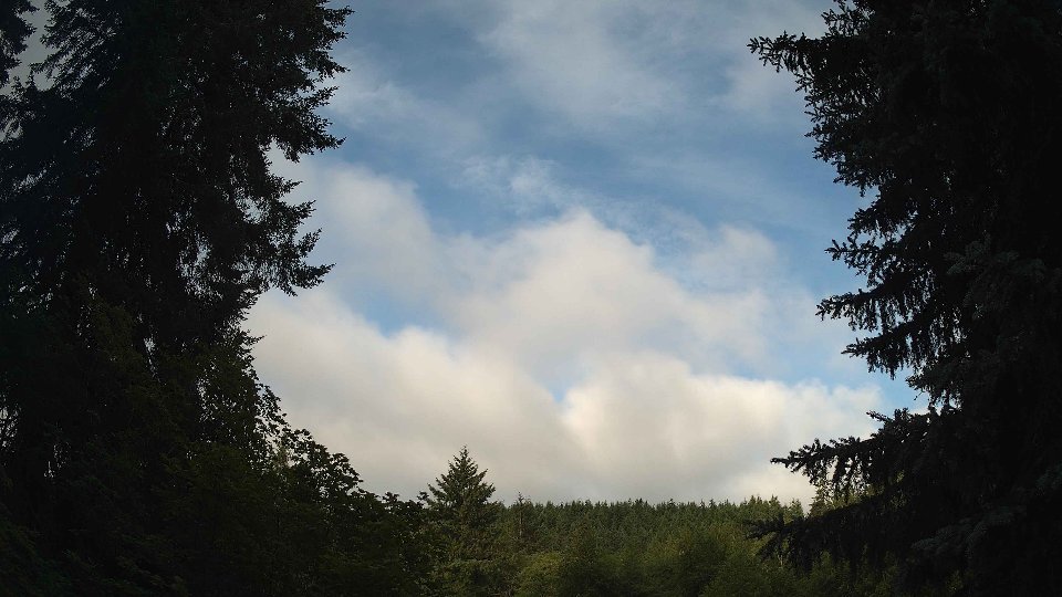 Pacific Northwest skyline timelapse frame from Jul 9th, 2026 at 7:15 AM