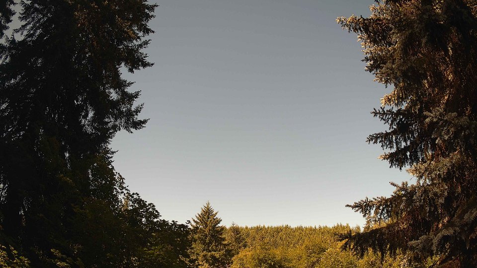 Pacific Northwest skyline timelapse frame from Jul 14th, 2026 at 9:45 AM