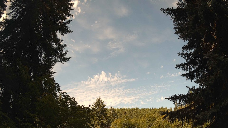 Pacific Northwest skyline timelapse frame from Jul 15th, 2026 at 9:30 AM