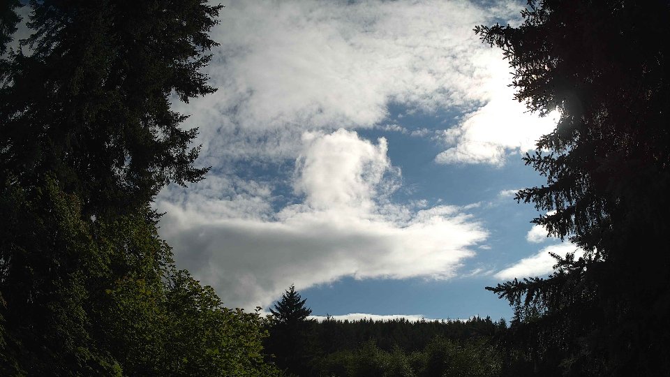 Pacific Northwest skyline timelapse frame from Jul 17th, 2026 at 5:15 PM