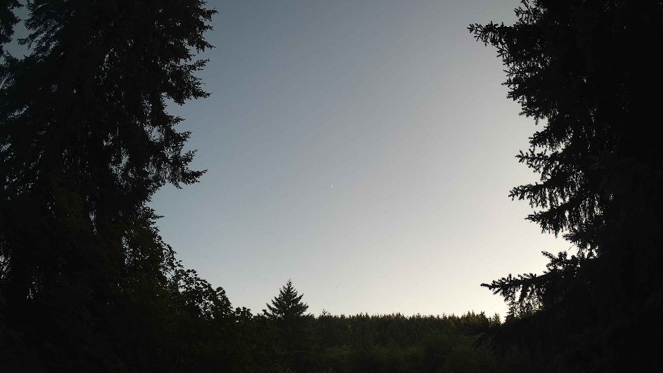 Pacific Northwest skyline timelapse frame from Jul 18th, 2026 at 8:00 PM