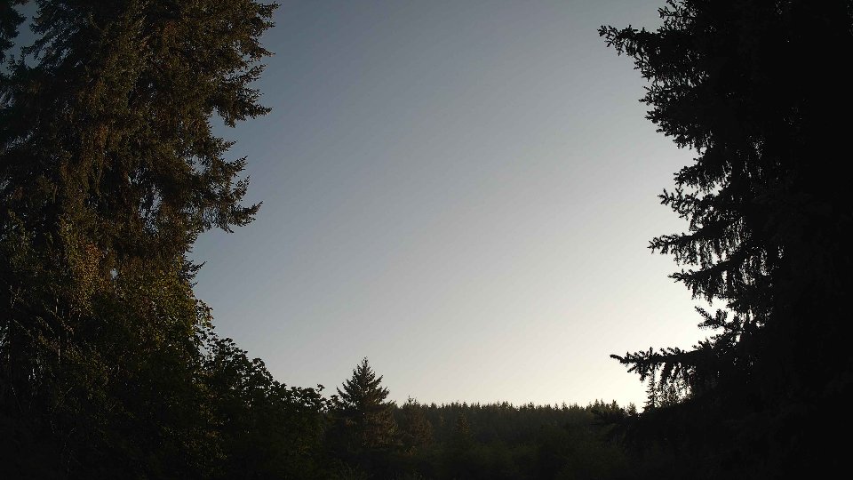 Pacific Northwest skyline timelapse frame from Aug 6th, 2026 at 7:15 PM
