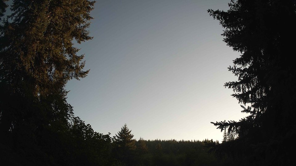 Pacific Northwest skyline timelapse frame from Aug 20th, 2026 at 7:00 PM