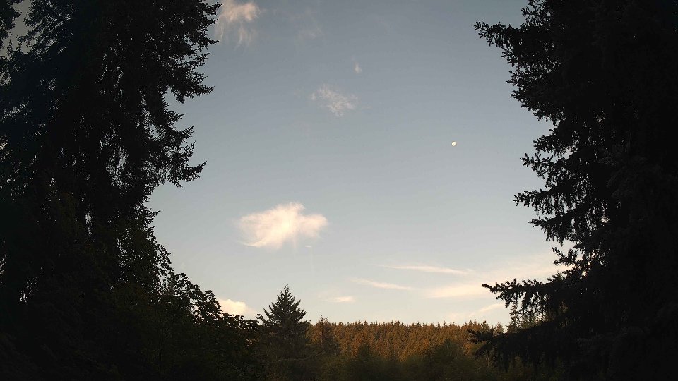 Pacific Northwest skyline timelapse on Aug 31, 2026 at 7:00 AM